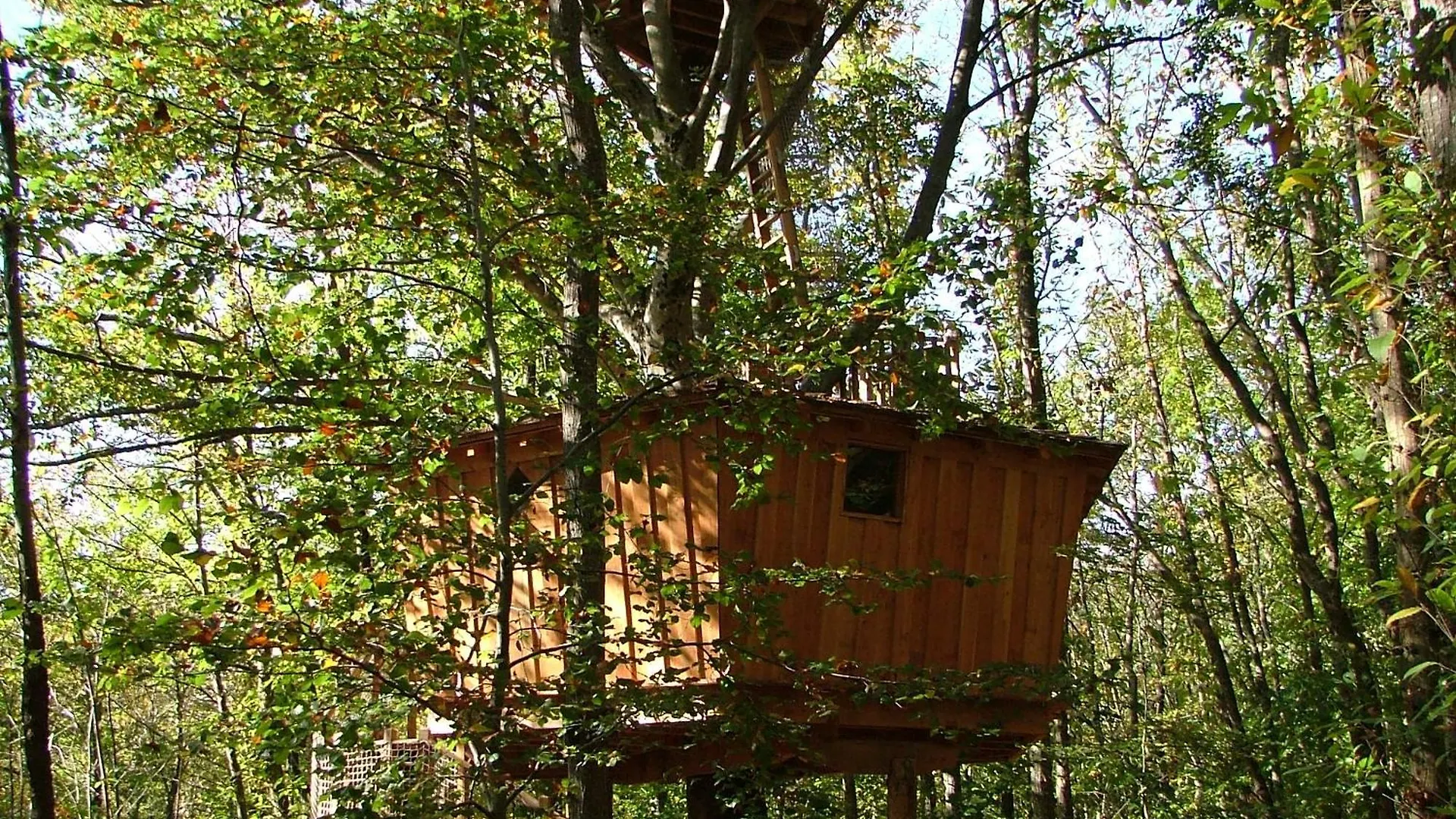 Les Cabanes De Fontfroide Saint-Antoine  Campsite Saint-Antoine (Isere)