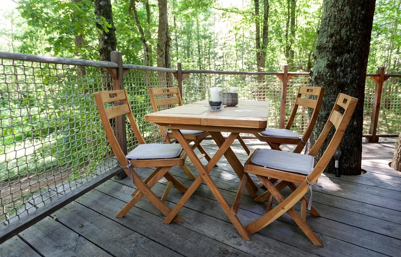 Les Cabanes De Fontfroide Saint-Antoine  Campsite